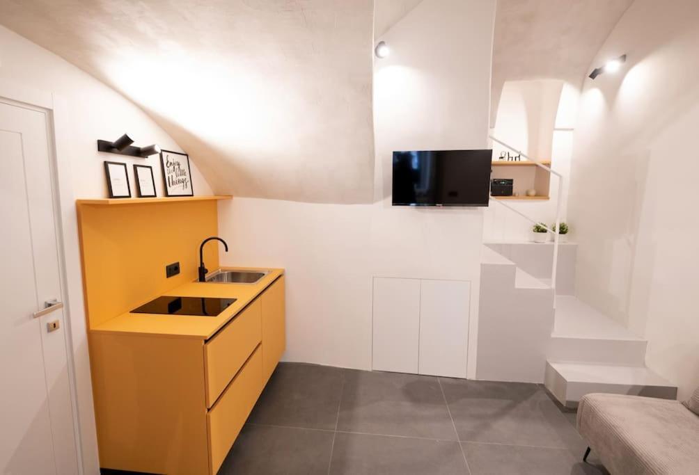 Appartamento Casa Mirelli By Dimorra Napoli Esterno foto